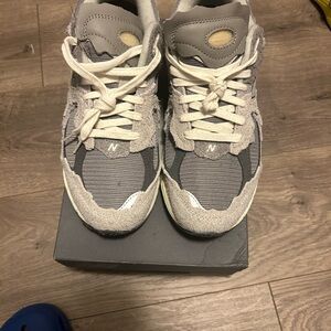 New balance 2002R cloud grey protection pack